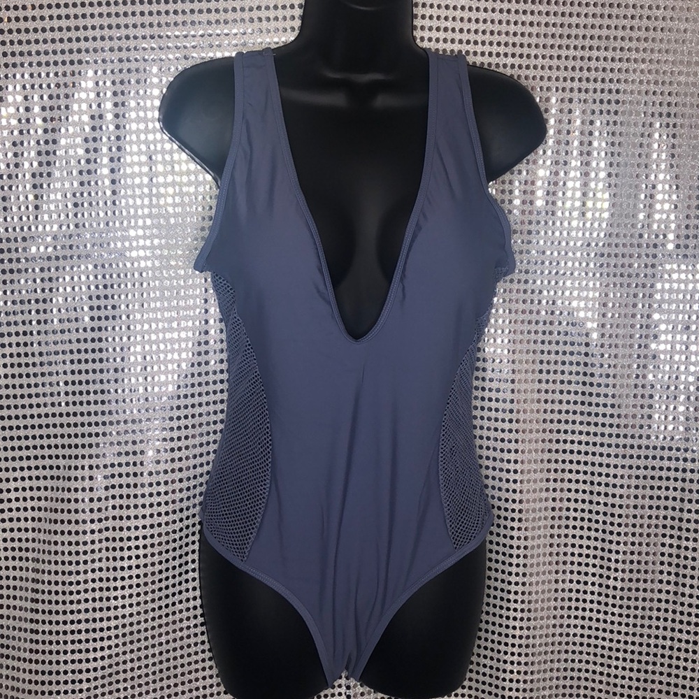 (NWT) 🦋 One Piece 🦋 Adult 🦋 Swimsuit 🦋 L 🦋